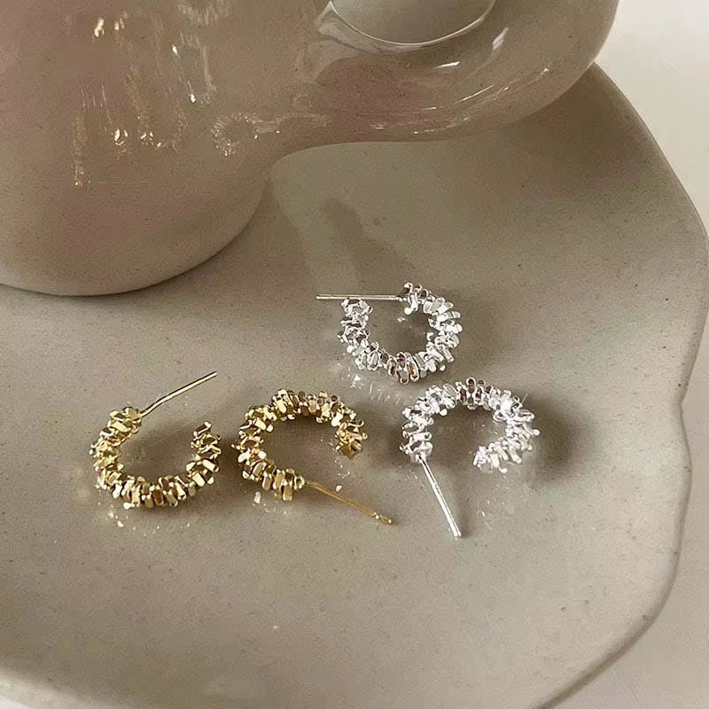 2024 New Fashion Trend Unique Design Elegant Exquisite Irregular C Shape Earrings Female Jewelry Party Premium Gift Wholesale