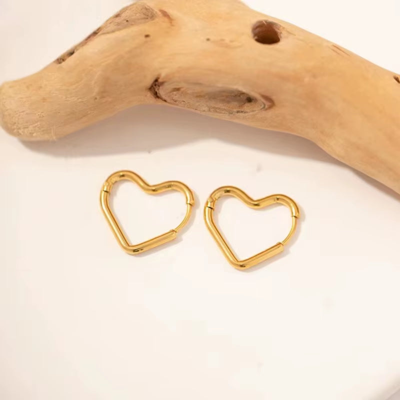 2Pcs Fashion Gold Color Stainless Steel Heart Earrings Studs for Women Girl, Simple Punk Hoop Earrings Piercing Jewelry Gift