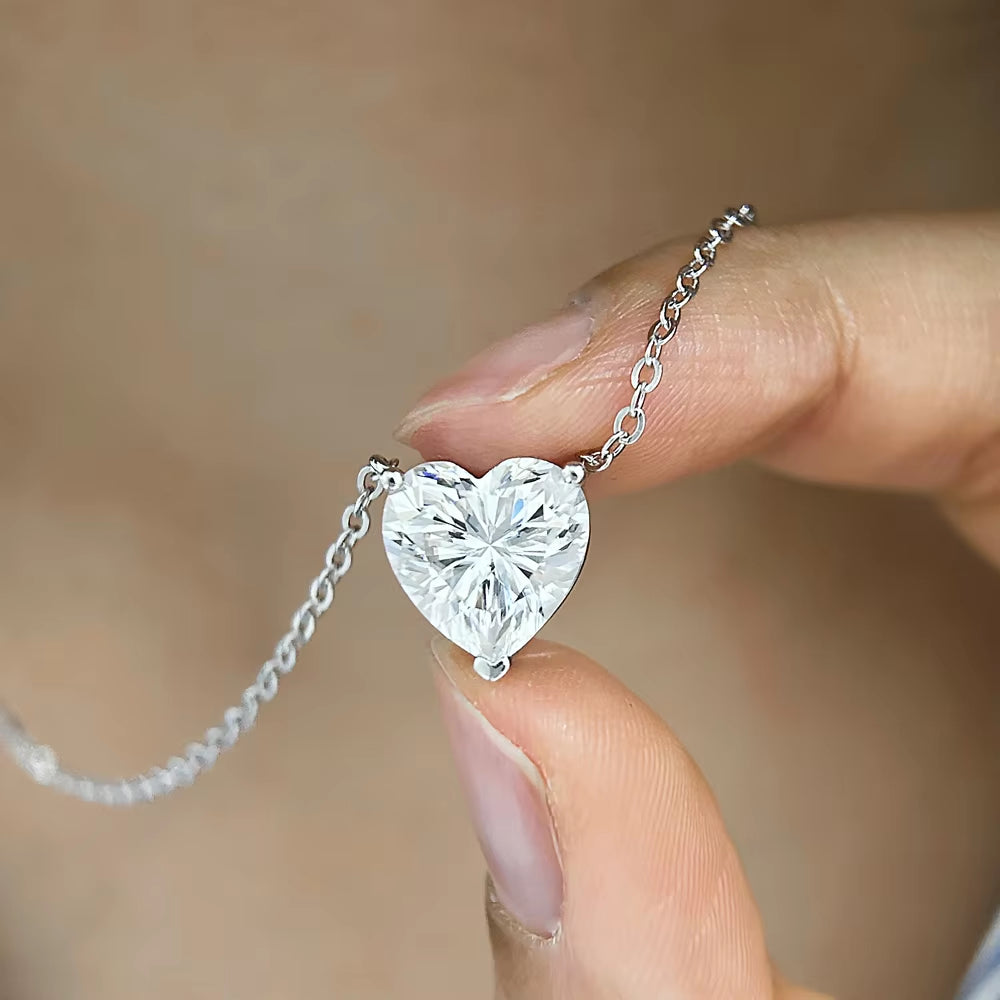 4 Carat Heart Shape Moissanite Pendent Necklace for Women D Color VVS Diamond with Certificate S925 Silver Plated 18K Neck Chain