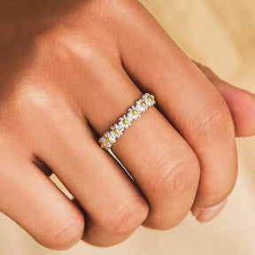925 Sterling Silver Opening Women’S Rings New Small Daisy Designed Finger Accessories Fresh Exquisite Daily Wear Jewelry